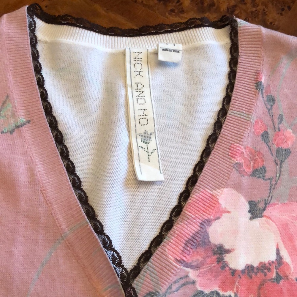 🌷Nick and Mo 3/4 length sleeve cardigan - Picture 2 of 7